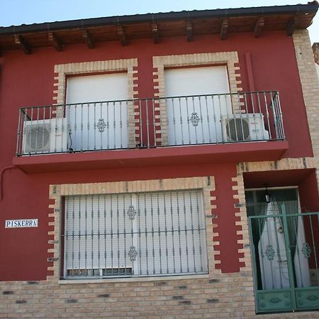 Vivienda Turistica Rural Piskerra Διαμέρισμα Carcastillo Δωμάτιο φωτογραφία